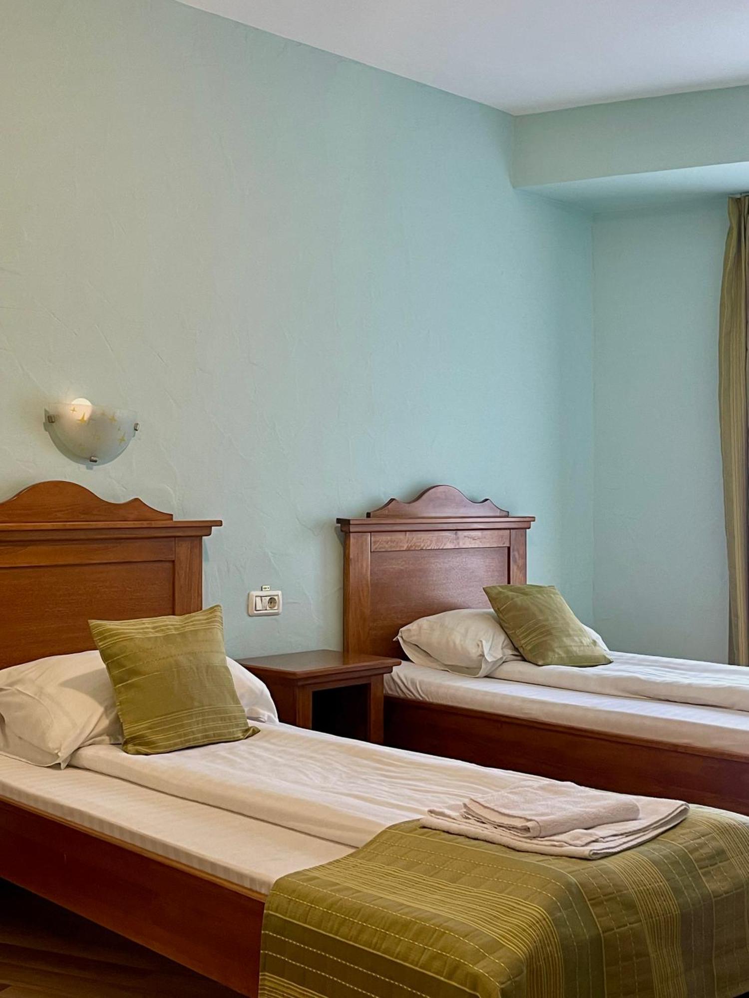 Hotel Lucy Star 2*