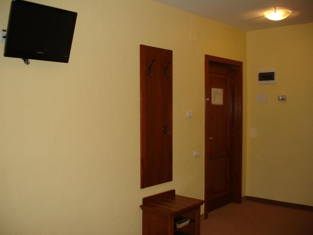 Lucy Star Hotel 2*